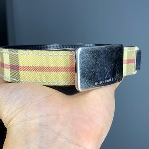 π’Burberry Leather Belt π’